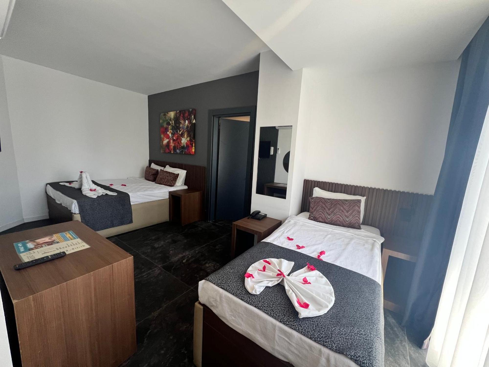 Wolf Of The City Hotel & Spa Antalya Exterior photo