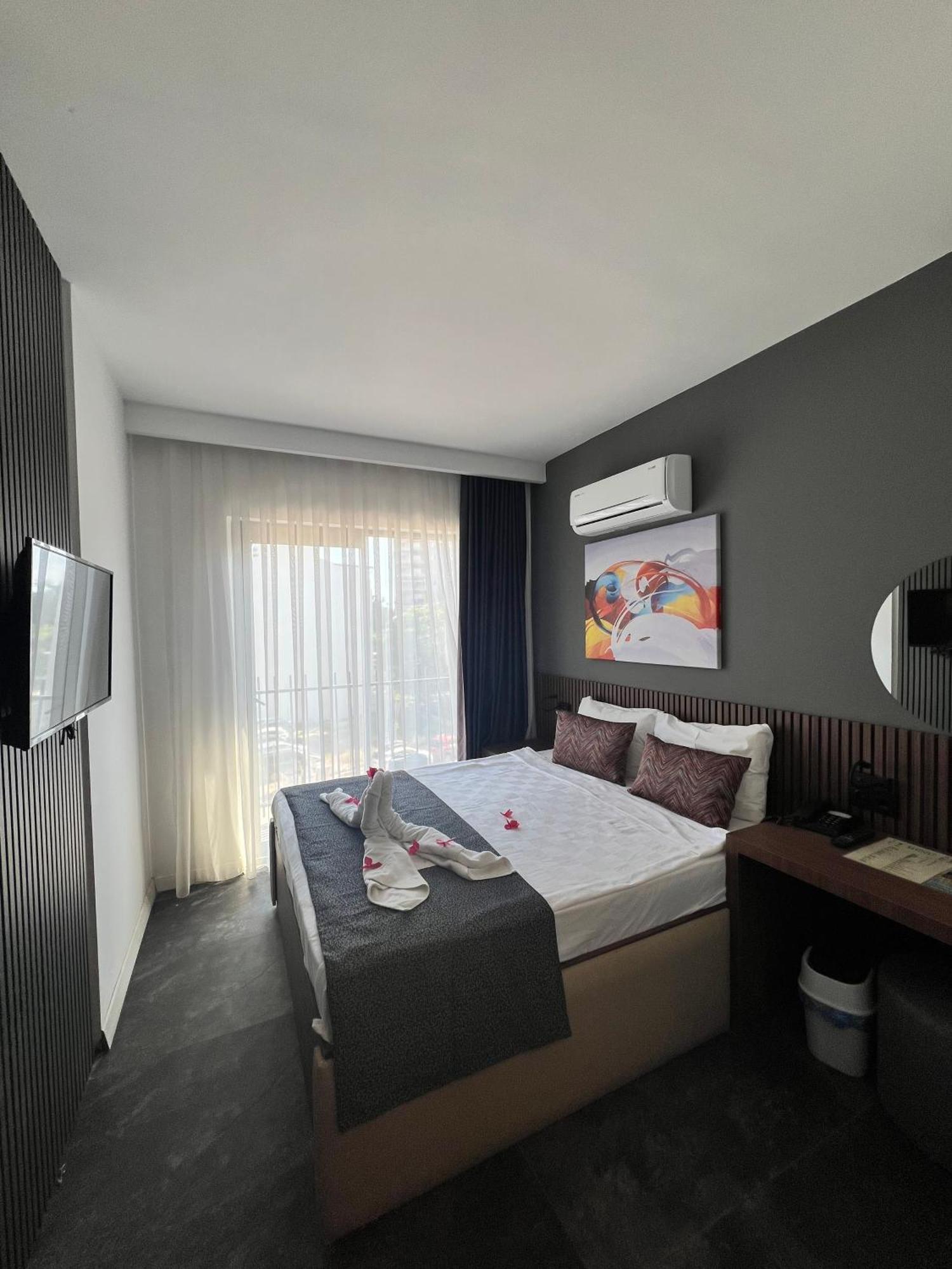 Wolf Of The City Hotel & Spa Antalya Exterior photo